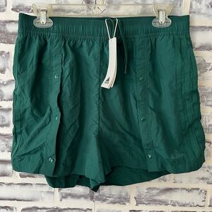 Womens Adidas Tiro Button Snap Leg Closure Green Shorts Size Med NWT